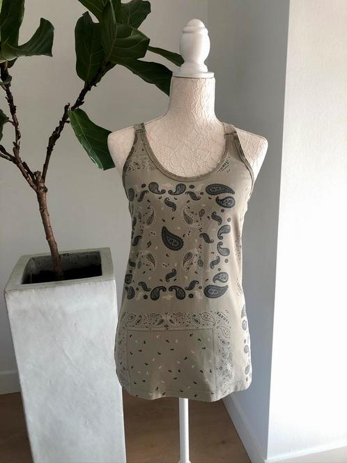 Ten Days top mt 2 = mt 40, Kleding | Dames, Tops, Zo goed als nieuw, Maat 38/40 (M), Groen, Zonder mouw, Ophalen of Verzenden