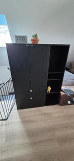 Zwarte geschilderde kast , 140cm hoog, 105cm breed, Huis en Inrichting, Kasten | Kledingkasten, Ophalen of Verzenden, 25 tot 50 cm