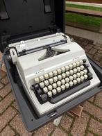 Scheidegger international typemachine grijs in opberg koffer, Diversen, Typemachines, Gebruikt, Ophalen of Verzenden