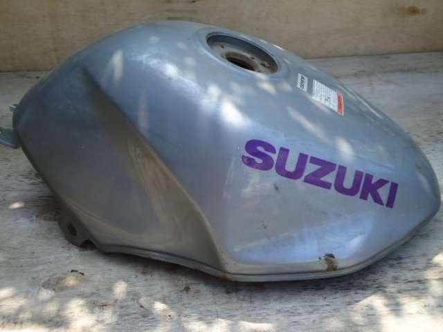 RF600 1993 - 1997 Suzuki Benzinetank D1-11376, Motoren, Accessoires | Overige