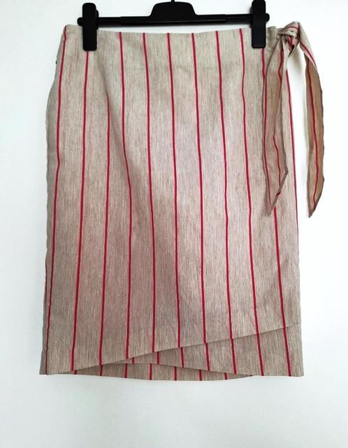 Licht beige wikkel rok met roze streep - PURDY - Maat 40, Kleding | Dames, Rokken, Zo goed als nieuw, Maat 38/40 (M), Beige, Onder de knie