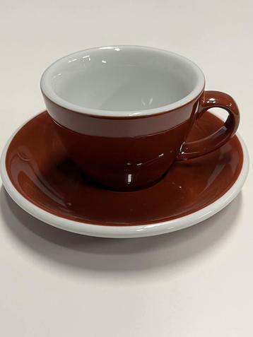 Acme porselein flat white kop en schotel bruin 150ml beschikbaar voor biedingen