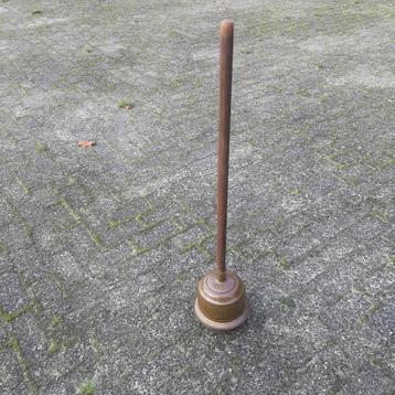 Antieke wasstamper koper / was stamper  messing beschikbaar voor biedingen