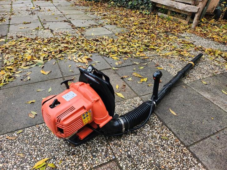 Rugbladblazer - Krachtige Bladruimer, Tuin en Terras, Bladblazers, Gebruikt, Ruggedragen, Benzine, Ophalen of Verzenden