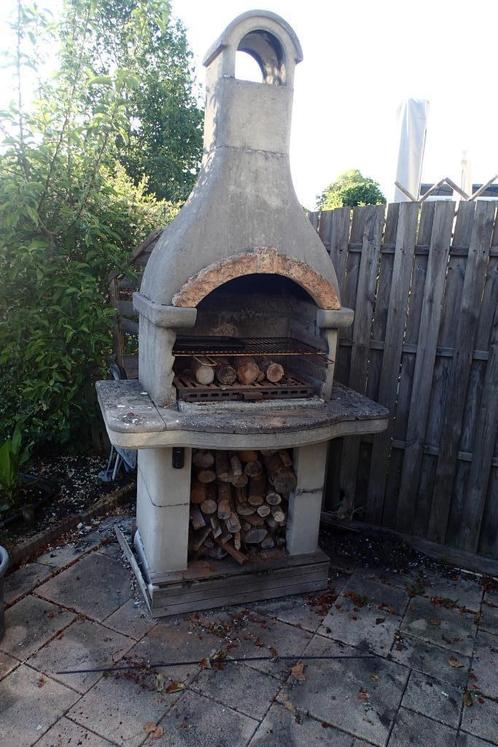 barbeque, Tuin en Terras, Houtskoolbarbecues, Gebruikt, Met accessoires, Ophalen