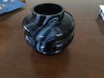 Mooie zwarte vaas met wit gemarmerd effect, Zwart, Ophalen of Verzenden, Minder dan 50 cm, Glas