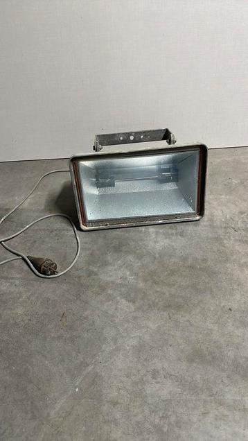 Bouwlamp halogeen 500-1000watt aluminium behuizing beschikbaar voor biedingen