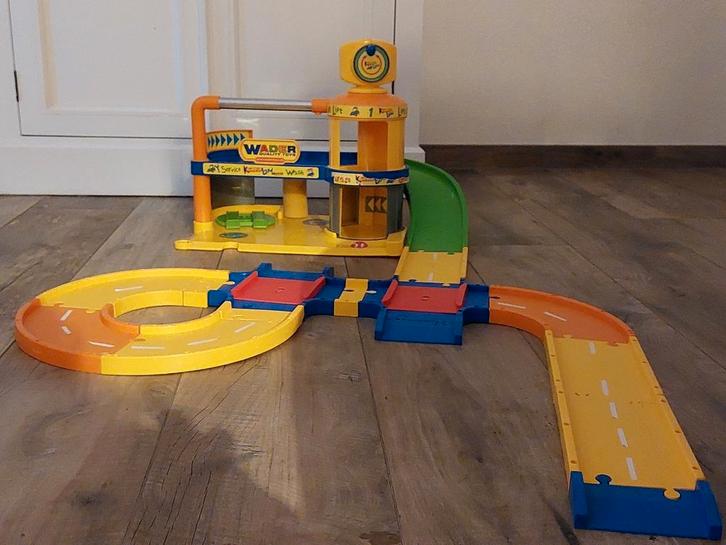 Wader parkeergarage met wasstraat vanaf 3 jaar, Kinderen en Baby's, Speelgoed | Overig, Zo goed als nieuw, Jongen of Meisje, Ophalen of Verzenden