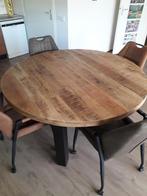 Ronde tafel mango hout met 4 bijpassende armstoelen, Ophalen, Zwart, Zo goed als nieuw, Vier