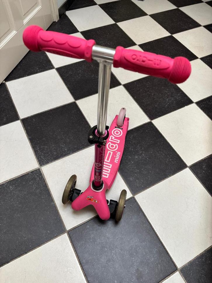 Micro Mini Step roze 2-6 jaar, Fietsen en Brommers, Steps, Zo goed als nieuw, Gewone step, Ophalen