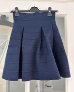Nieuw marineblauw / navy plooirokje H&M maat S, Kleding | Dames, Rokken, Blauw, Nieuw, Ophalen of Verzenden, Maat 36 (S)