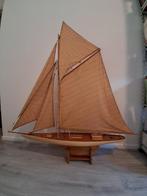 Mooie grote modelboot 1.20 m hoog - 1.17 m lang, Ophalen, Zo goed als nieuw