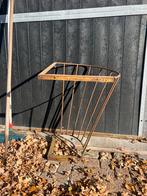 Antieke ruif voor paarden/vee, Toebehoren