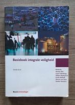 Basisboek integrale veiligheid, Maatschappij en Samenleving, Ophalen of Verzenden, Zo goed als nieuw, Nederland