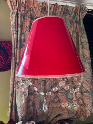 Roze Plafondlamp. Met kristallen. beschikbaar voor biedingen