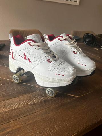 Inklapbare rolschaats schoenen maat 35 beschikbaar voor biedingen
