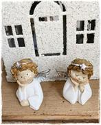 set van 2 engeltjes, oogjes dicht en open, afm. 5 x 6 x 4, Duitsland, Duitsland, Nieuw, Ophalen of Verzenden