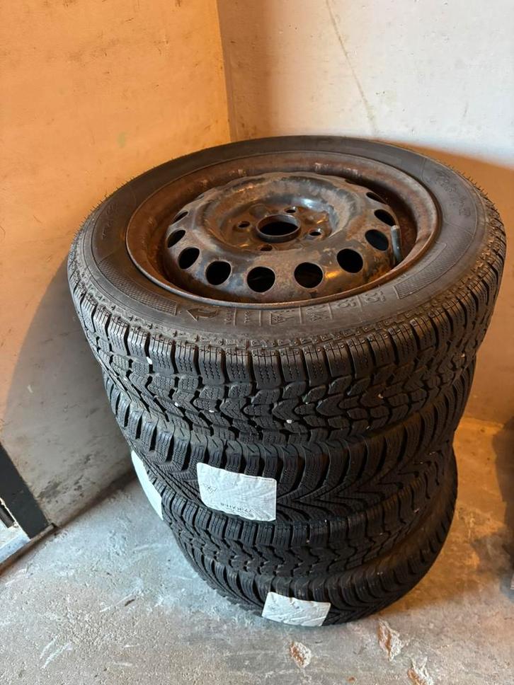 Winterbanden 165/55 R14, Auto-onderdelen, Banden en Velgen, Banden en Velgen, Winterbanden, 14 inch, 155 mm, Ophalen