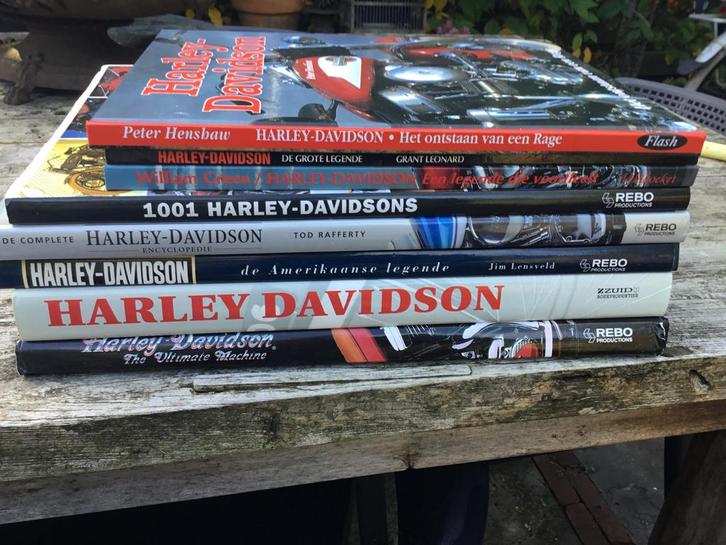 Diverse Harley Davidson boeken, Boeken, Motoren, Gelezen, Ophalen of Verzenden