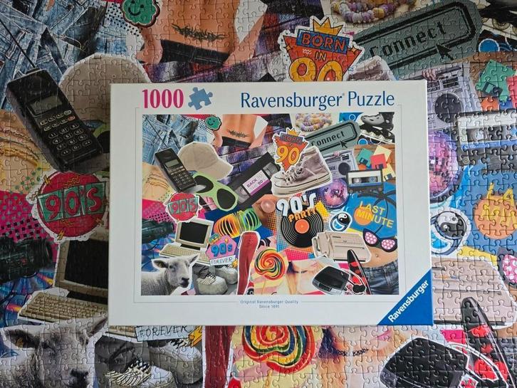 Ravensburger Puzzel - The 90s - 1000 stukjes, Hobby en Vrije tijd, Denksport en Puzzels, Zo goed als nieuw, Legpuzzel, 500 t/m 1500 stukjes