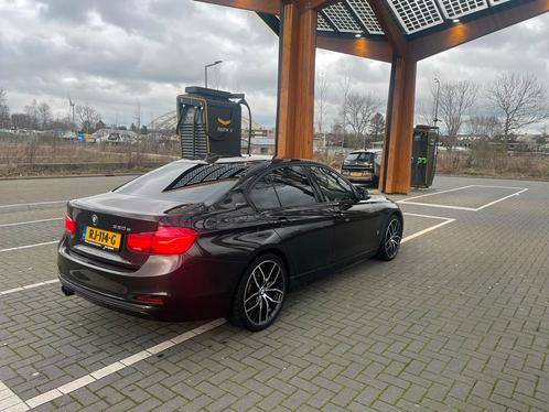 BMW 3-Serie (f30) 330e Iperformance 252pk Aut 2017 Bruin, Auto's, BMW, Particulier, 3-Serie, ABS, Achteruitrijcamera, Adaptieve lichten