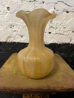 Vintage Empoli vaasje butterscotch cased glass, Antiek en Kunst, Antiek | Glas en Kristal, Ophalen of Verzenden