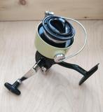 Vintage molen hi-cast 100 - made in japan, Watersport en Boten, Hengelsport | Algemeen, Ophalen of Verzenden, Gebruikt, Molen