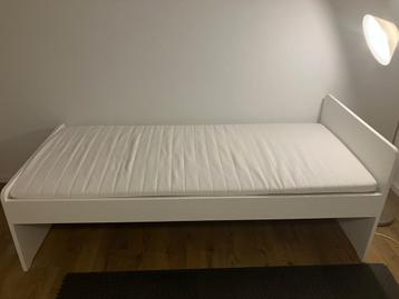 IKEA kids bed 200x90 cm - afbeelding 1