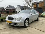 Mercedes E-klasse 240 Avantgarde*Leder*Pano*NwAPK*, Auto's, Te koop, Zilver of Grijs, Geïmporteerd, Benzine