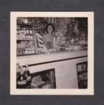 Foto Interieur Winkel Reclame Coca Cola Toonbank., Verzamelen, 1960 tot 1980, Foto, Ophalen of Verzenden, Zo goed als nieuw