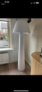 Lamp pandia kwantum nieuw boucle wit, Huis en Inrichting, Lampen | Vloerlampen, Ophalen of Verzenden, Zo goed als nieuw, Minder dan 100 cm