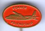 Fokker Friendship rood op koper vliegtuig speldje ( J_101 ), Verzenden, Nieuw, Transport, Speldje of Pin