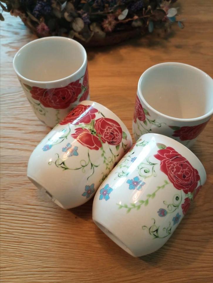 4 mokjes of kopjes van Clayre & Eef, nieuw., Huis en Inrichting, Keuken | Servies, Nieuw, Kop(pen) en/of Schotel(s), Overige stijlen