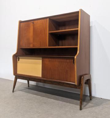Prachtig vintage dressoir Oswald Vermaercke beschikbaar voor biedingen
