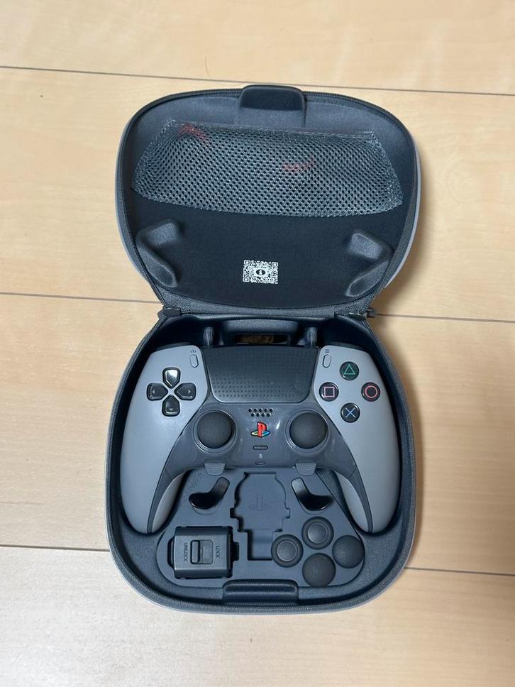 Playstation dualsense edge 30 th anniversary edition, Spelcomputers en Games, Spelcomputers | Sony PlayStation Consoles | Accessoires