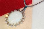 14 karaat Hanger met diamanten en 1 witte australische opaal, Goud, Met edelsteen, Zo goed als nieuw, Ophalen
