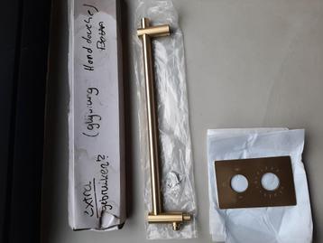 GRATIS glijstang v handdouche en bedieningspaneel beschikbaar voor biedingen