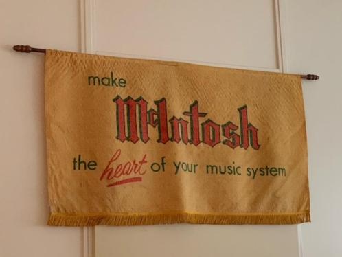 Te koop : originele McIntosh vlag - zie onder Beschrijving, Verzamelen, Merken en Reclamevoorwerpen, Zo goed als nieuw, Overige typen