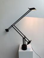 Artemide Tizio tafellamp, Huis en Inrichting, Lampen | Tafellampen, Metaal, Ophalen of Verzenden, Zo goed als nieuw, 75 cm of meer