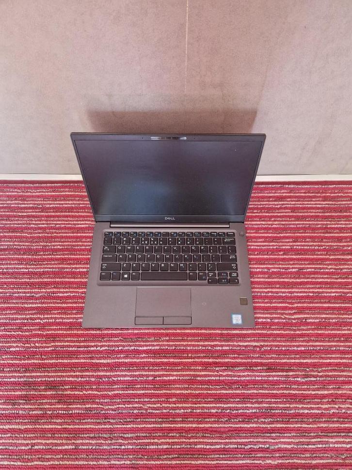 Dell Latitude 7390 ( Defect ), Computers en Software, Laptop-opladers, Ophalen of Verzenden