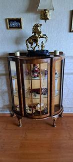 Engels kastje, H 116 x B 88 x D 38 Mahonie kleur, Antiek en Kunst, Ophalen of Verzenden