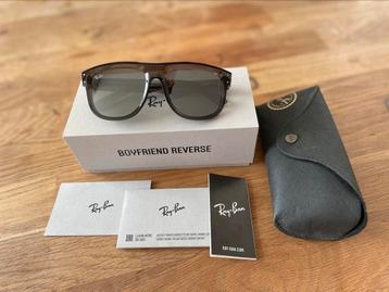 Ray-Ban boyfriend reverse zonnebril beschikbaar voor biedingen