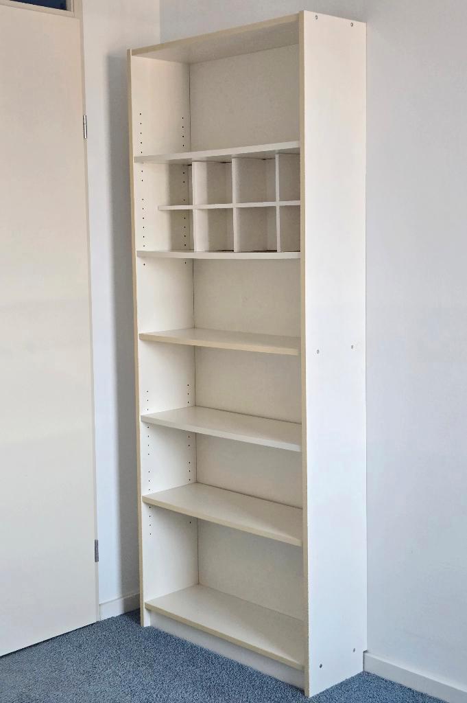 Ikea Billy Boekenkast, Wit, 80x28x202 cm - met CD inzet, Huis en Inrichting, Kasten | Boekenkasten, Gebruikt, 50 tot 100 cm, 200 cm of meer