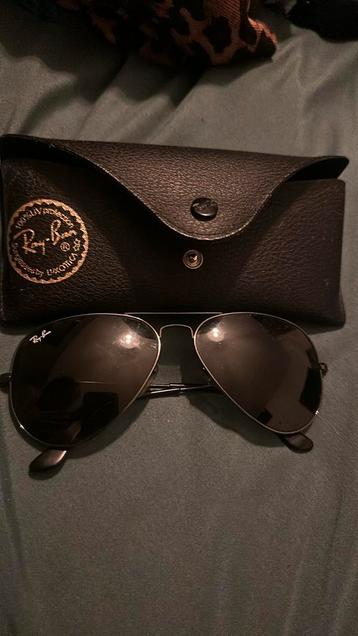 Ray-ban  beschikbaar voor biedingen