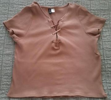 Cropped t-shirt zalm maat L maat M tshirt topje top croptop beschikbaar voor biedingen
