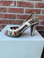 Pumps van Friis & Company maat 38, Douwenmaat 8-3 Meppel, Pumps, Info@again.nu, Wit