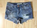Blauwe jeansshort met print in maat M, Maat 38/40 (M), Kort, Blauw, Ophalen of Verzenden