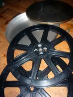 16mm film 2 kunststof 650 mtr spoelen + passend 35mm blik, Ophalen of Verzenden, 16mm film