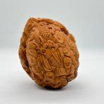 Antiek Chinese Qing Dynastie Gesneden Walnoot, Antiek en Kunst, Kunst | Beelden en Houtsnijwerken, Ophalen of Verzenden