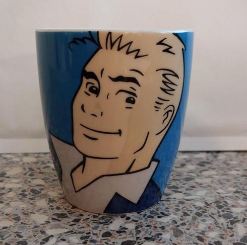 1 Douwe Egberts beker kop mok Design Luc Verschuuren Senseo, Huis en Inrichting, Keuken | Servies, Zo goed als nieuw, Overige typen